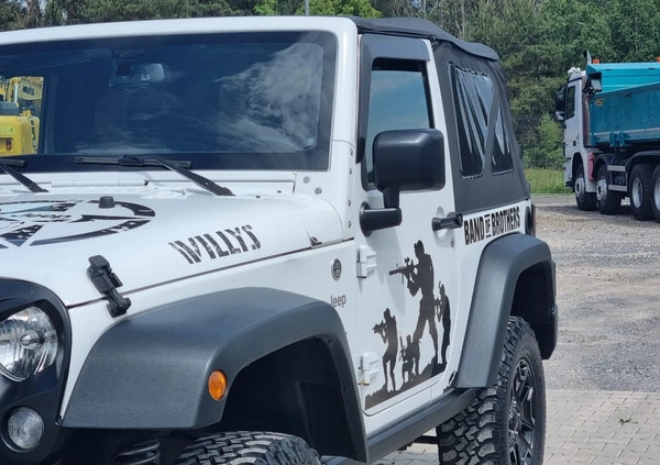 Jeep Wrangler cena 65500 przebieg: 42000, rok produkcji 2016 z Konin małe 211